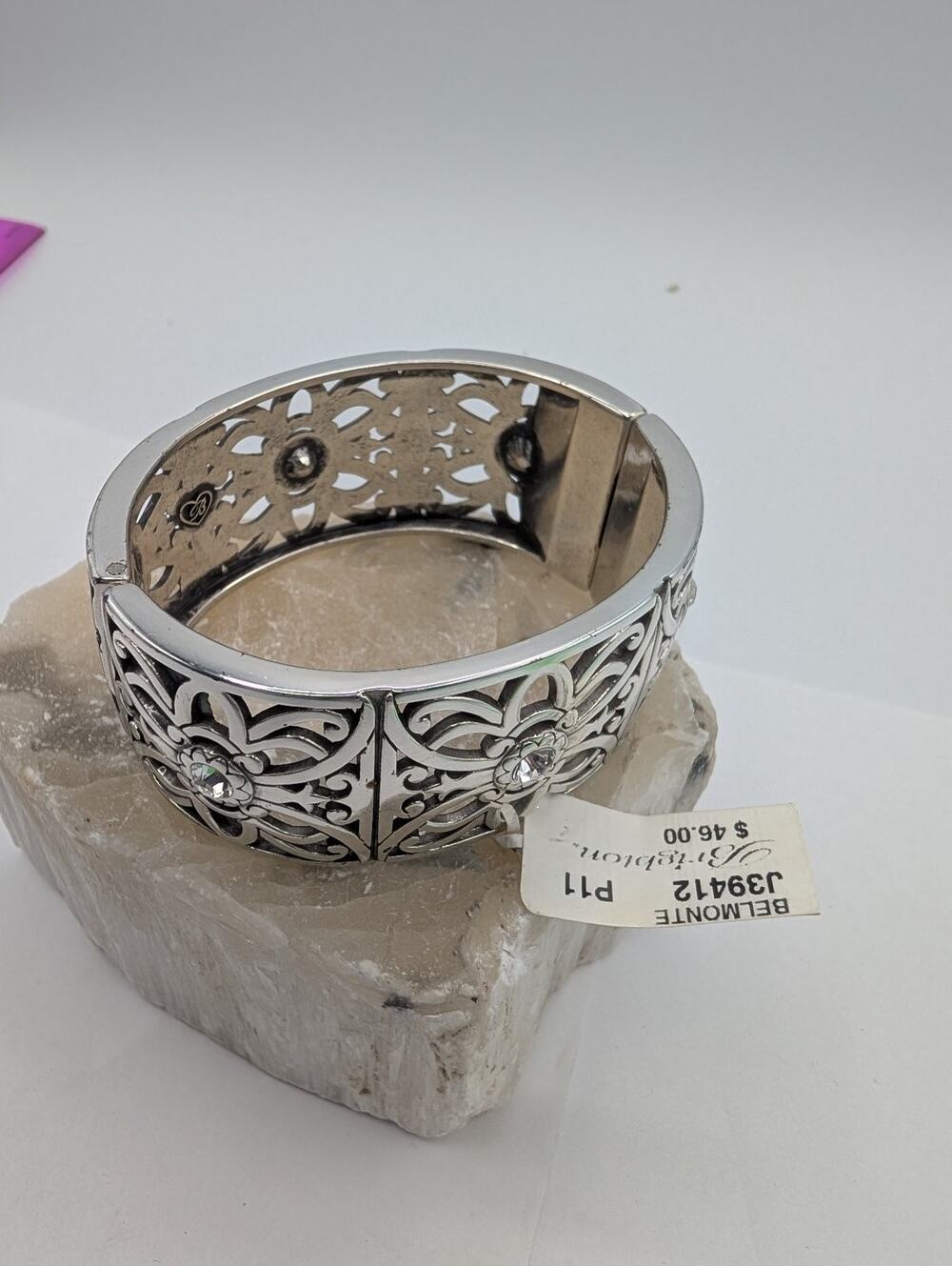 Brighton BELMONTE J39412 Silver-Tone Filigree Hinged Bangle Bracelet NWT